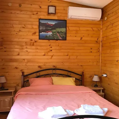 Πανσιόν „ Mountain Rest“