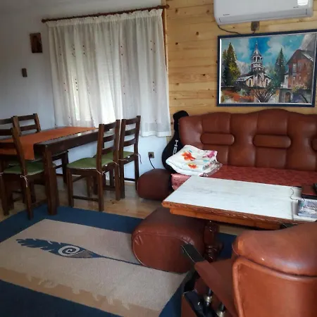 „ Mountain Rest“ Πανσιόν 3*