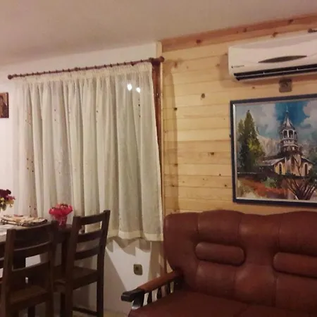 Πανσιόν „ Mountain Rest“ 3*