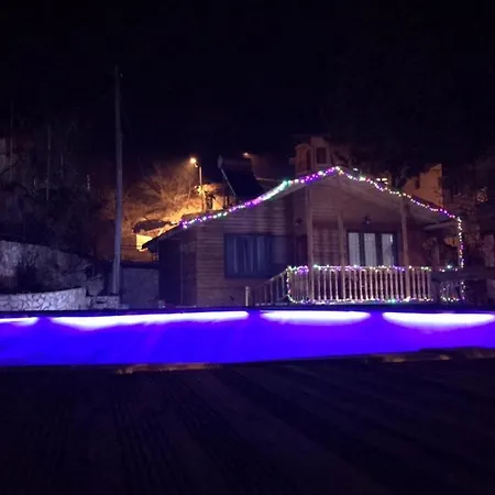 „ Mountain Rest“